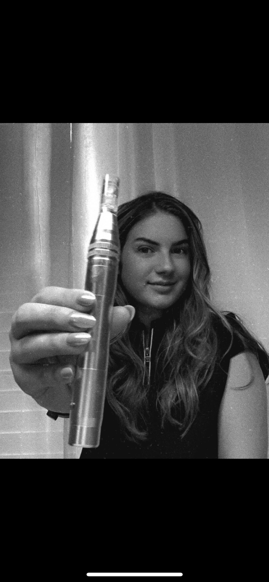 2 Full Face Microneedling Sessions